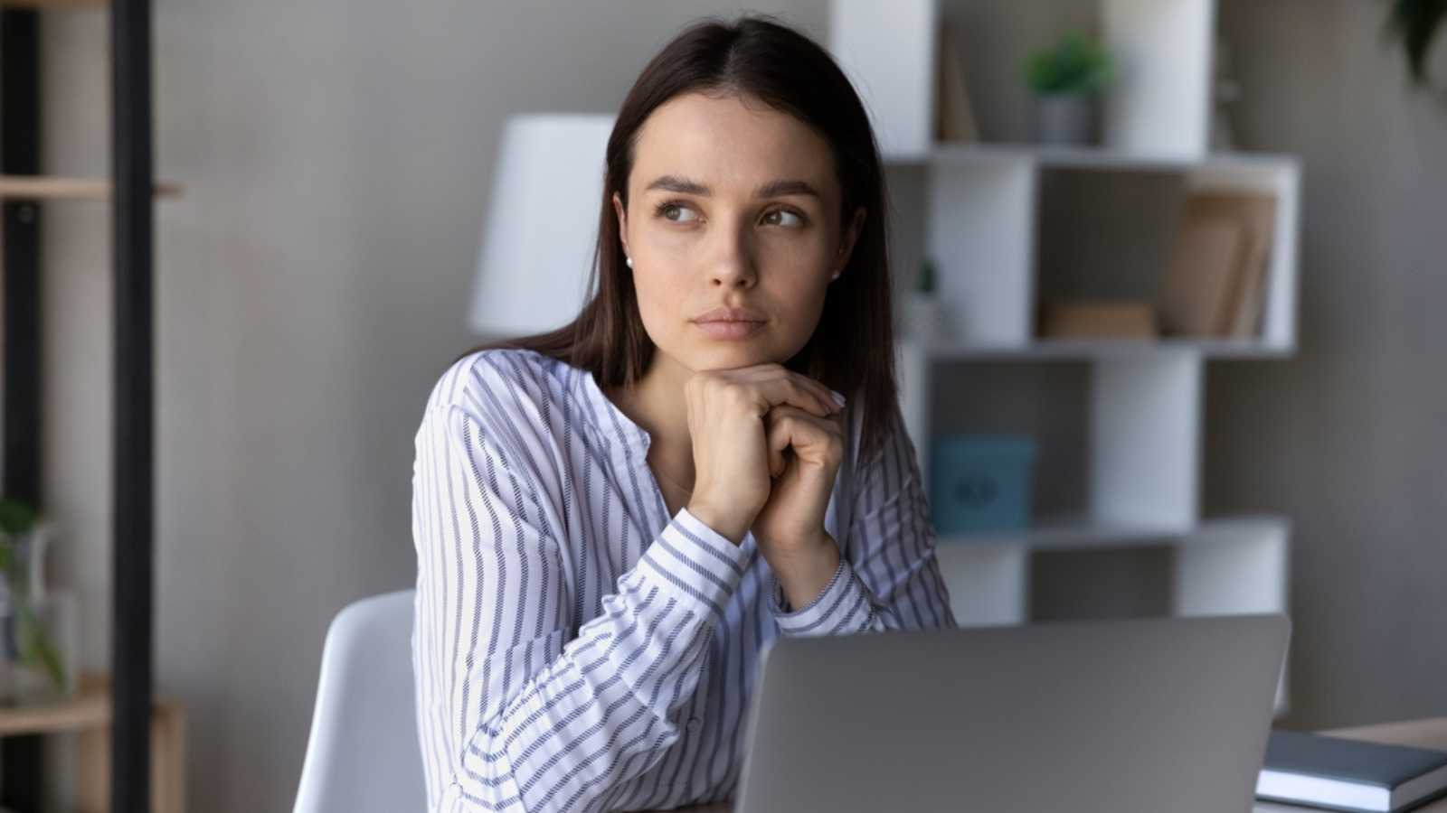 Amazon Customer Service Freshers (Male/Female)